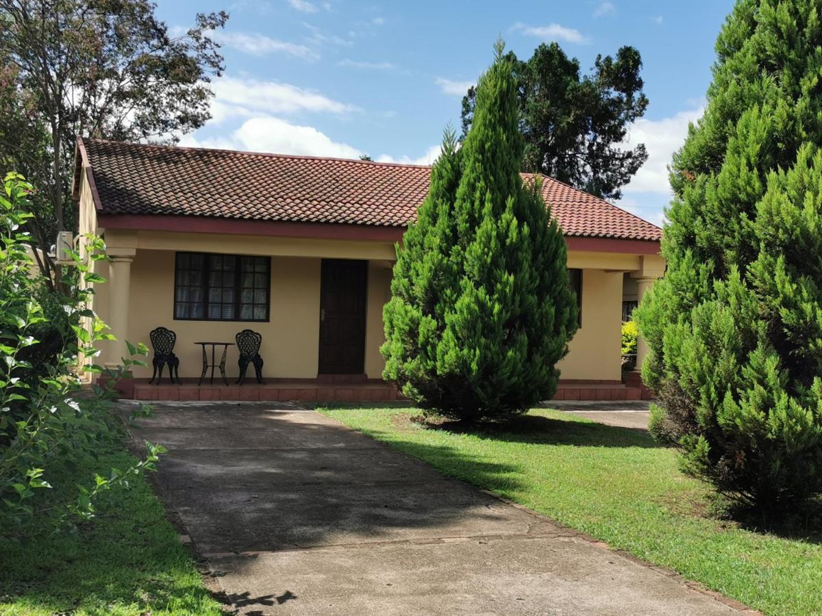 Floreat Riverside Lodge And Spa Sabie Exterior foto